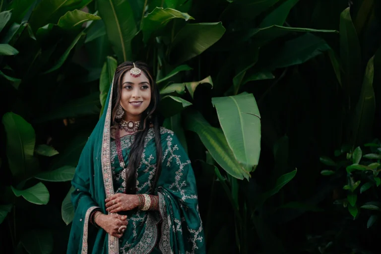 Kerala bride posing gracefully during bridal photo shoot