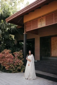 engagement-bride-outdoor-portrait-secretvows